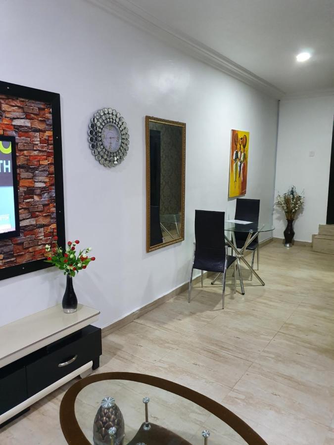 Rock Towers Apartments Αμπούζα Εξωτερικό φωτογραφία