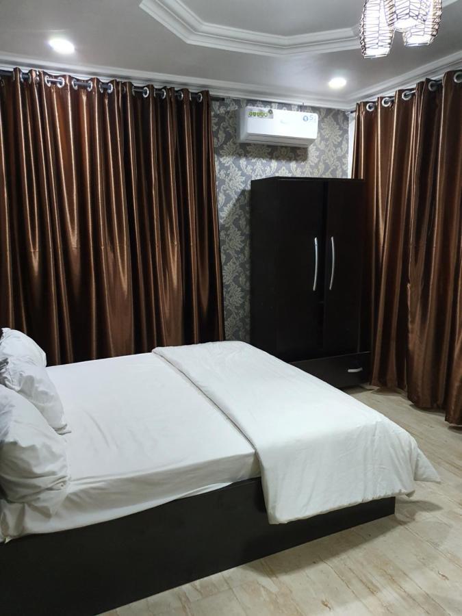 Rock Towers Apartments Αμπούζα Εξωτερικό φωτογραφία