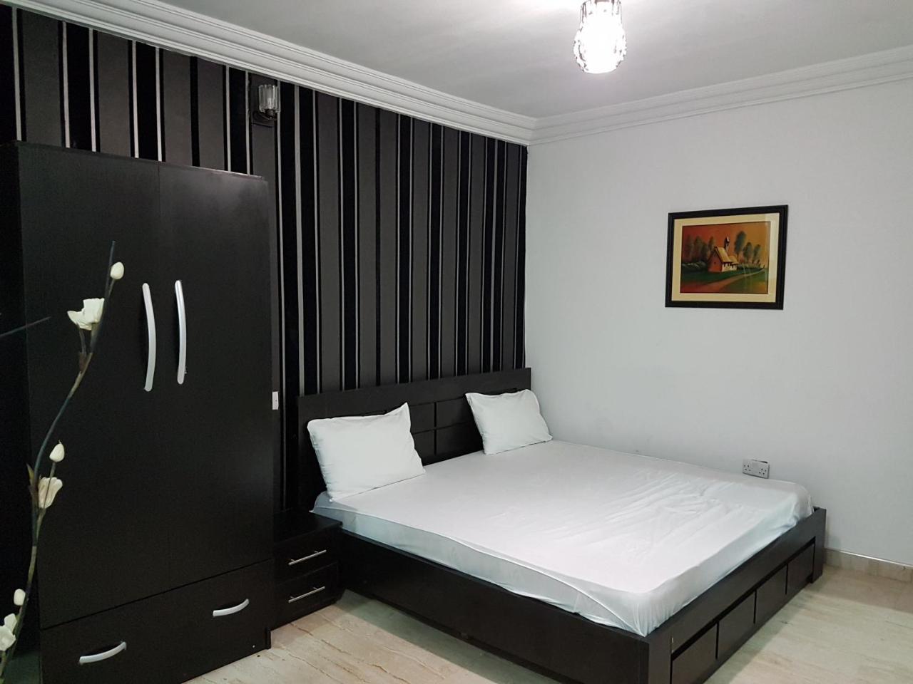 Rock Towers Apartments Αμπούζα Εξωτερικό φωτογραφία